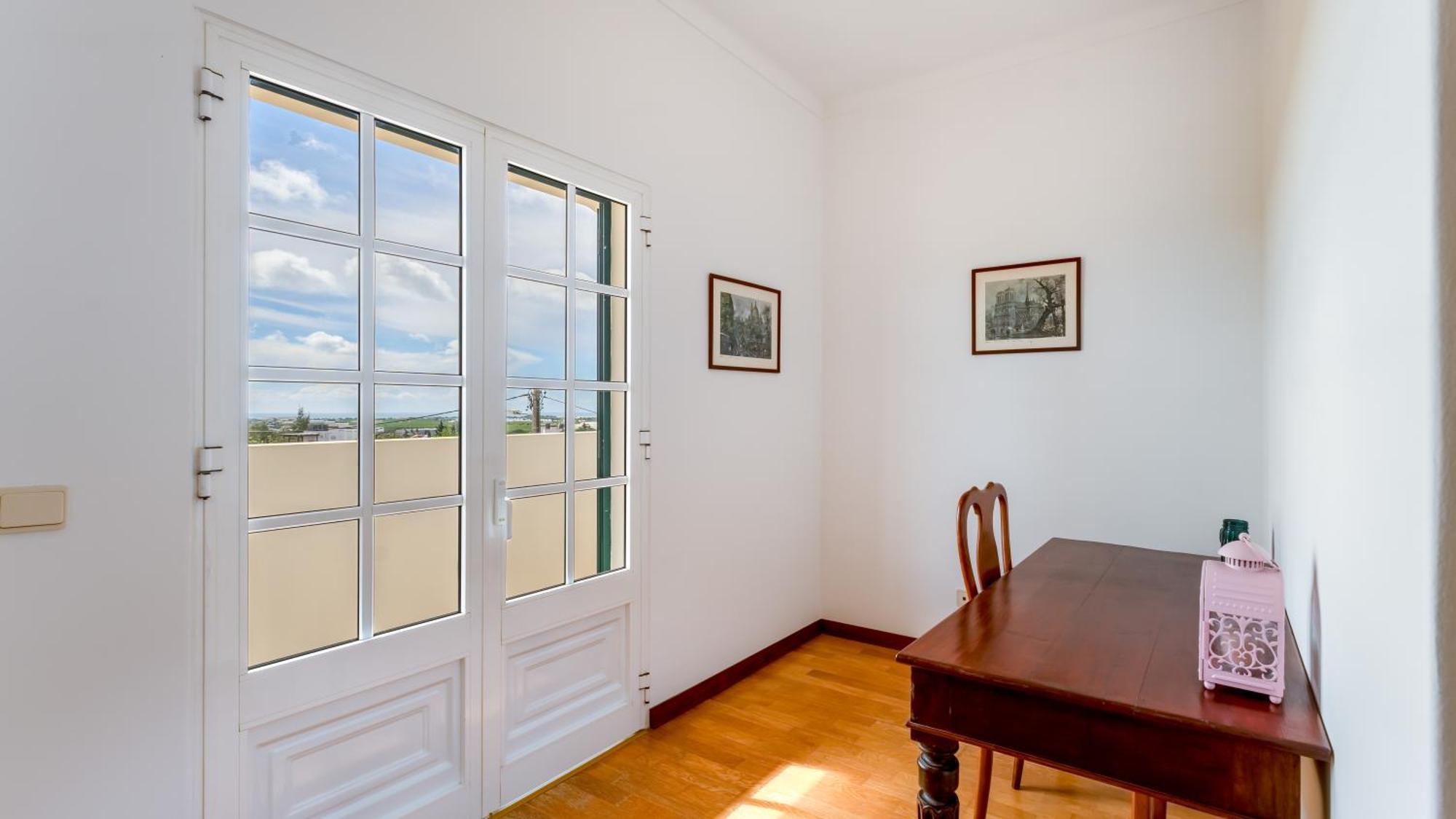 Sunny & Calm 4 Bdr House W/ Pool By Lovelystay Santo Estevao  Exterior photo